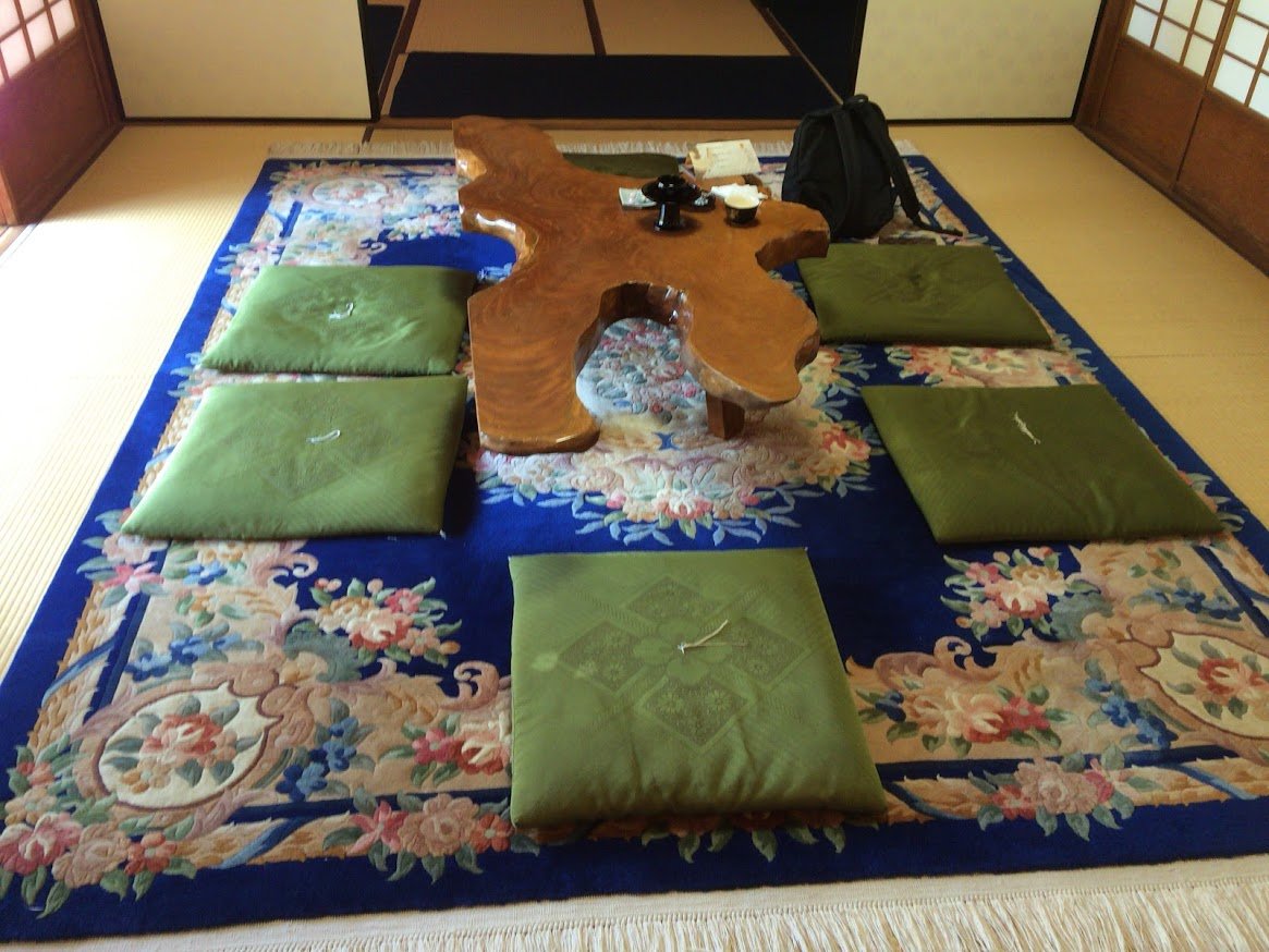 京都特別観光ラウンジの和室