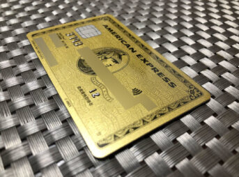 アメックスゴールドの側面